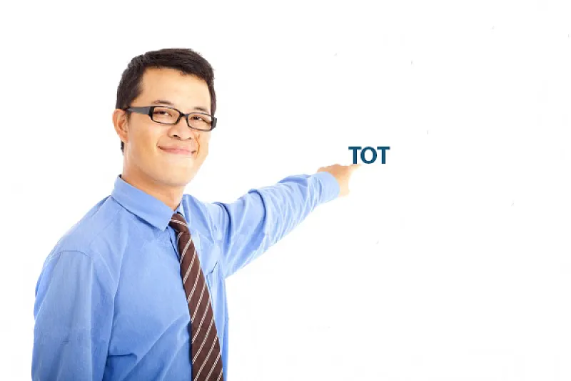 Как лучше объяснить местоимение "тот"?